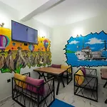 Xalila & Cafe, Men's Room, In , Хостел Стамбул
