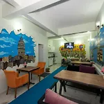 Хостел Xalila & Cafe, Men's Room, In ,