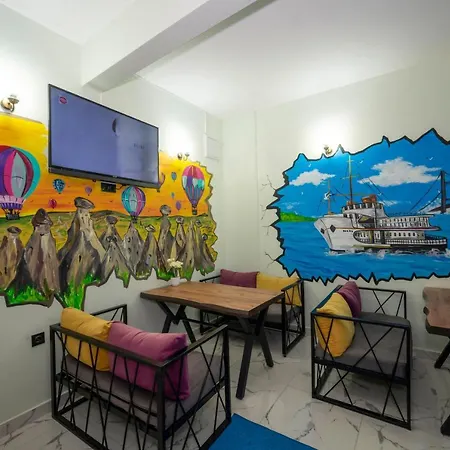 Xalila Hostel&cafe Хостел Стамбул