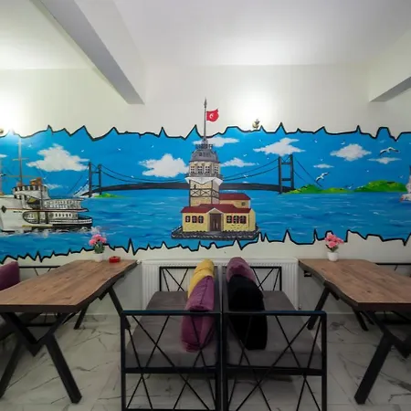 بيت شباب Xalila & Cafe, Men's Room, In ,