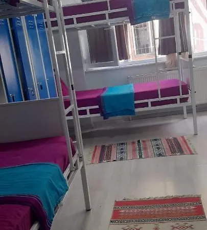 Xalila Hostel&cafe